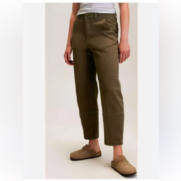 Alpine Design Women's Vintage Olive Barrel Pant High Rise Relaxed Cropped NWT 6 - Picture 1 of 4